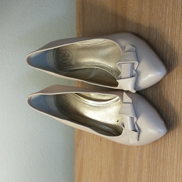 Circa 9.5 light pink heels - Picture 2 of 7